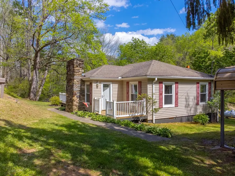1303 Atoah Road, Robbinsville, NC 28771 - #3
