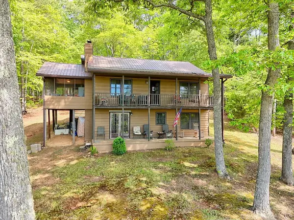 3235 Hiwassee Dam Access Road, Murphy, NC 28906