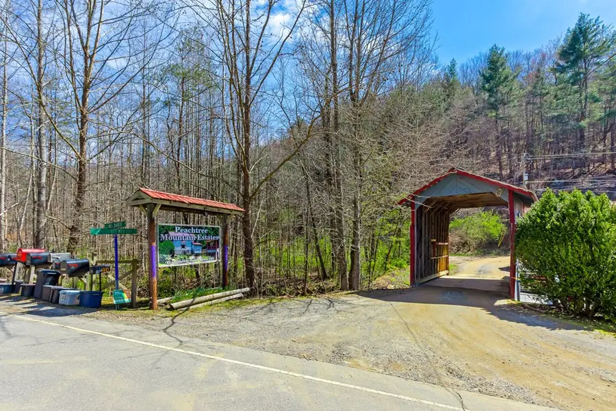285 Peachtree Mtn Est Road, Murphy, NC 28906 - #2
