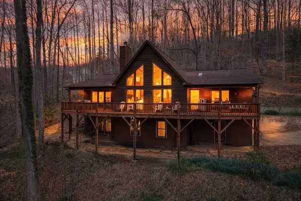 575 Carolina Springs Lane, Franklin, NC 28734
