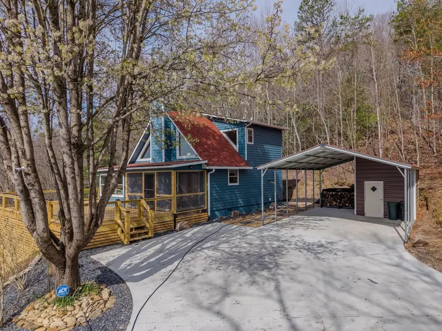 355 Up The Creek Trail, Hayesville, NC 28904 - #2