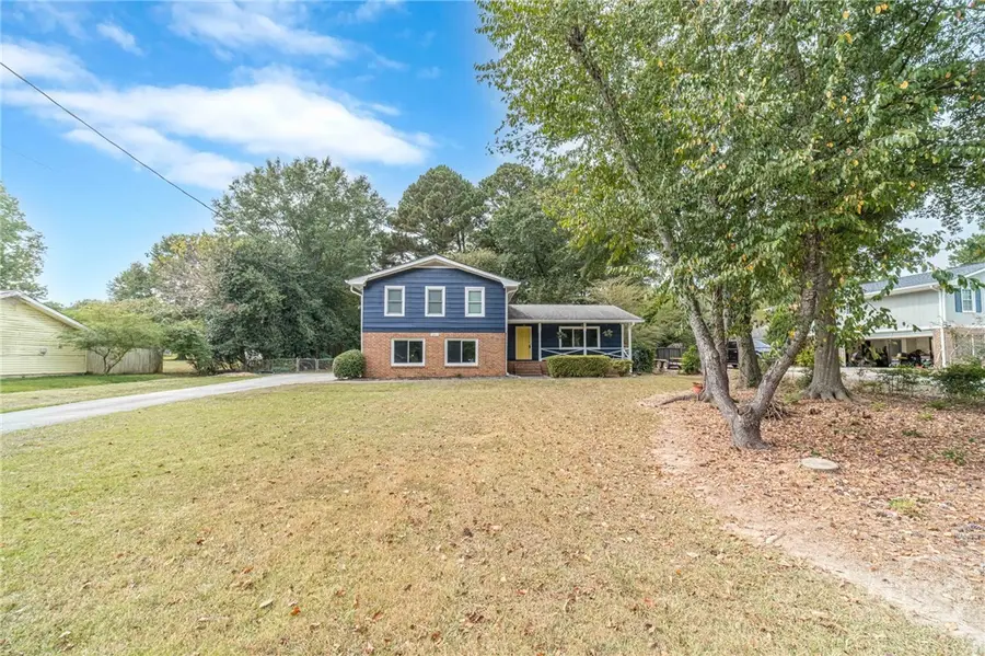 2207 Windsor Drive, Snellville, GA 30078 - Image #3