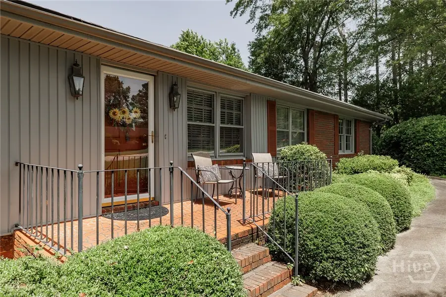 110 S Homewood Drive, Athens, GA 30606 - Image #2