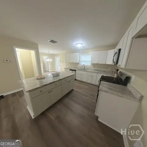 135 Mcduffie Drive, Athens, GA 30605 - Image #2