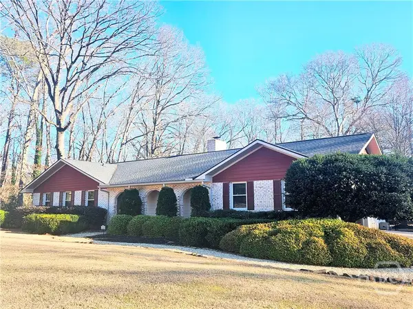 165 Canterbury Drive, Athens, GA 30606