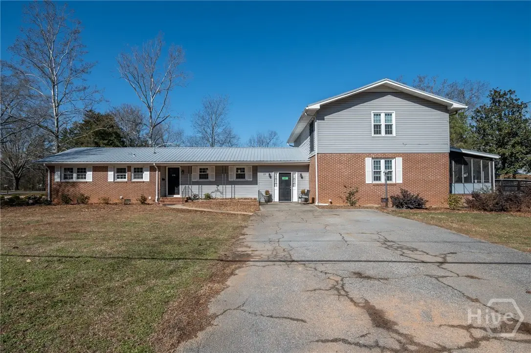 110 Lakeview Drive, Winterville, GA 30683 - #1