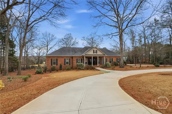 136 Deerhollow Road, Bogart, GA 30622