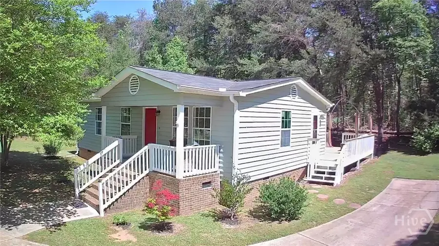 620 S Hogan Drive, Westminster, SC 29693 - #2