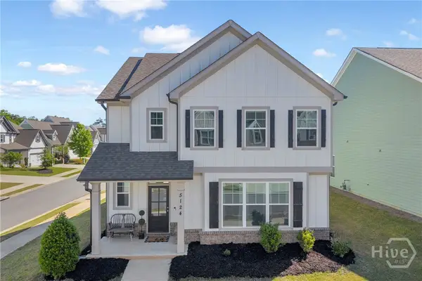 5124 Parkwood Drive, Flowery Branch, GA 30542