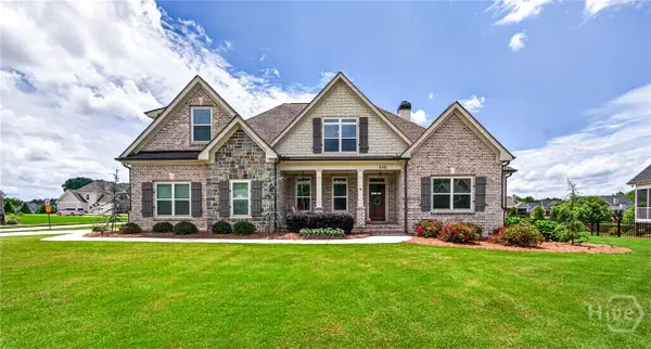 2141 Gallop Way, Bogart, GA 30622