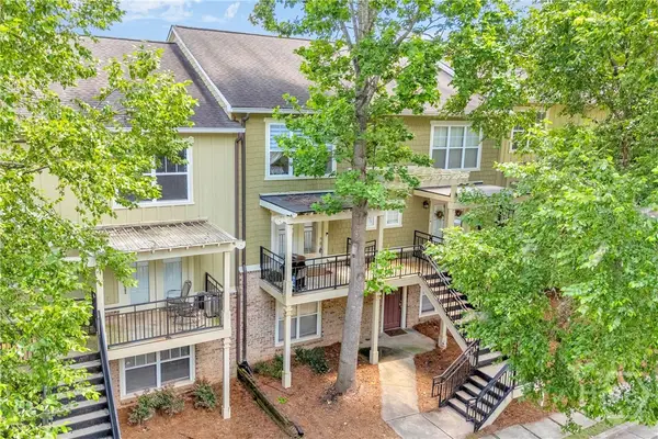 490 Barnett Shoals Road #814, Athens, GA 30605