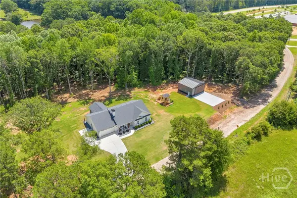 1025 Dewey Road, Statham, GA 30666