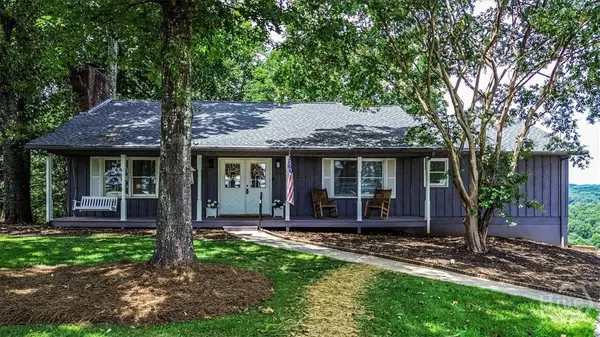 3039 Manor Ridge Drive, Gainesville, GA 30506