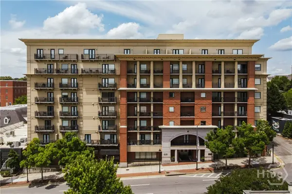 250 W Broad Street #706, Athens, GA 30601