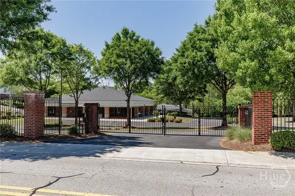 225 Oak Street #132, Athens, GA 30601