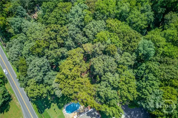 4301 Holiday Heights Drive, Oakwood, GA 30566
