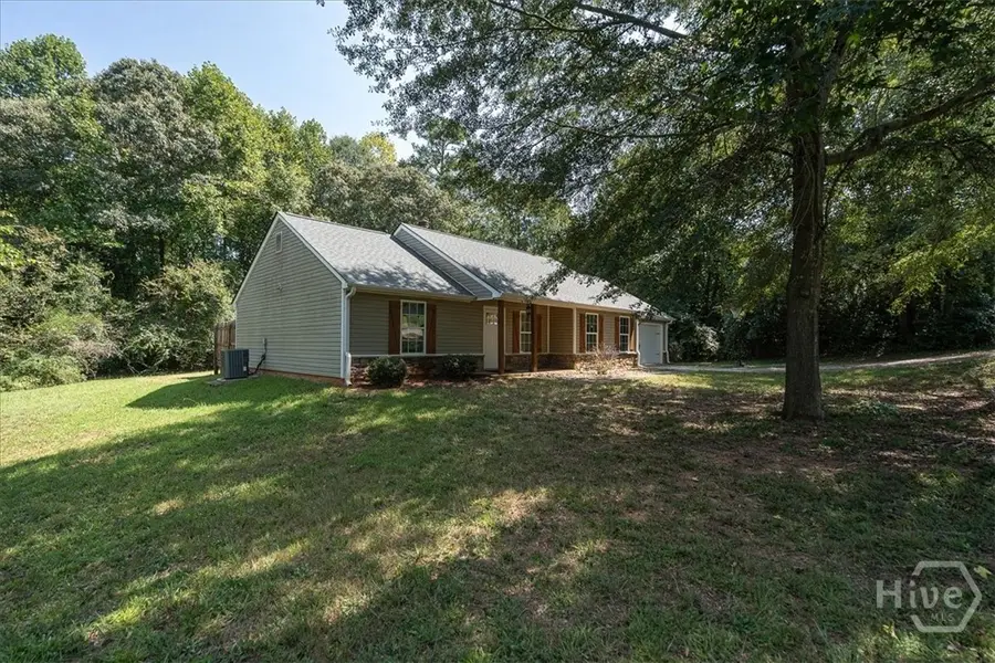 417 Beacon Drive, Maysville, GA 30558 - #2