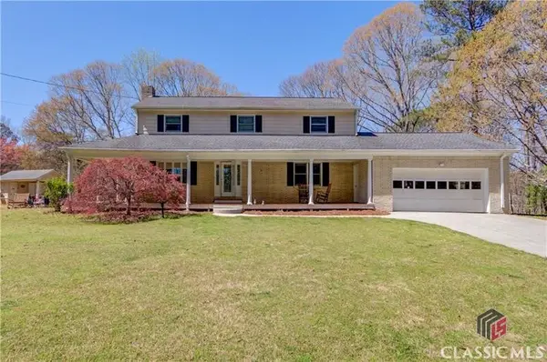 692 W Union Grove Circle, Auburn, GA 30011