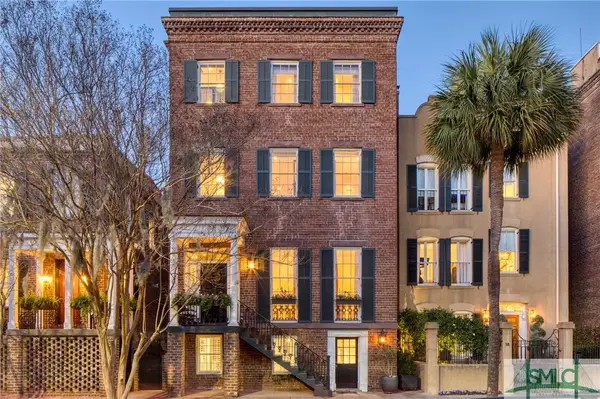 20 W Taylor Street, Savannah, GA 31401
