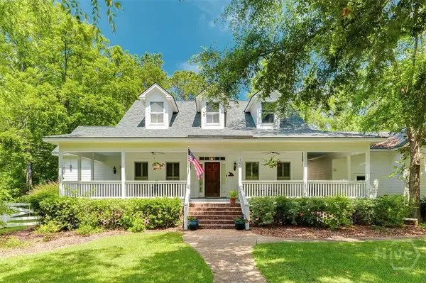 100 Cambridge Drive, Rincon, GA 31326