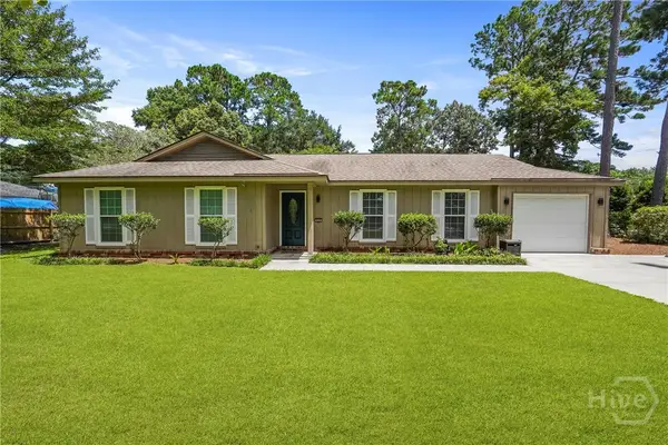 628 Suncrest Boulevard, Savannah, GA 31410