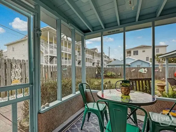 8 17th Place, Tybee Island, GA 31328