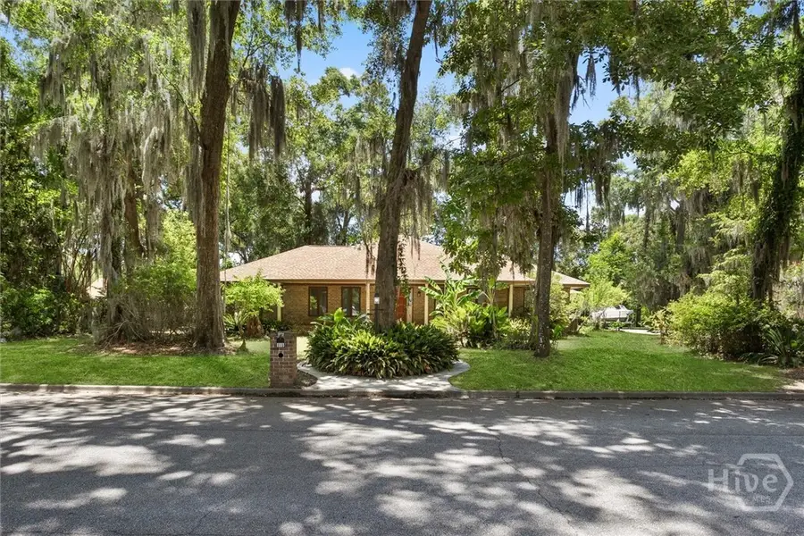 111 Stonewall Drive, Savannah, GA 31419 - Image #2
