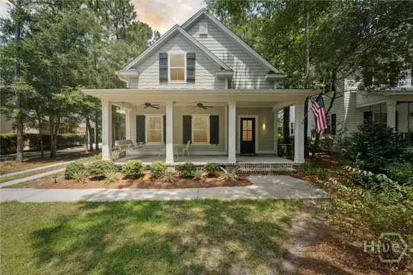 145 Blackjack Oak Drive E, Richmond Hill, GA 31324