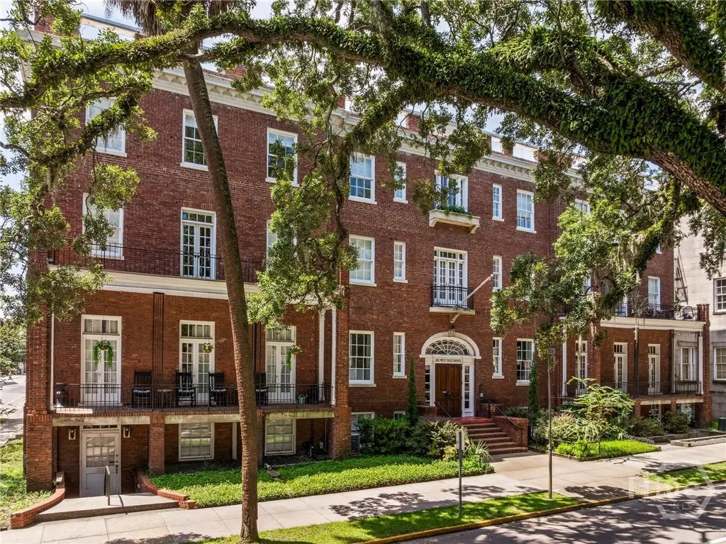 105 W Oglethorpe Avenue #203, Savannah, GA 31401 - Image #1