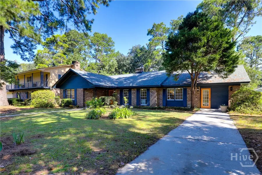 106 E 57th Street, Savannah, GA 31405 - Image #2