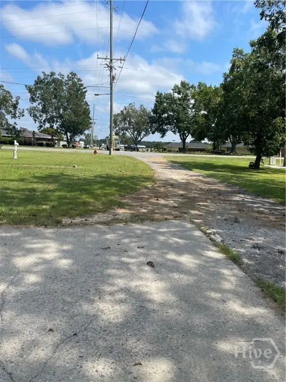 1203 E Bernard Street, Glennville, GA 30427 - Image #3