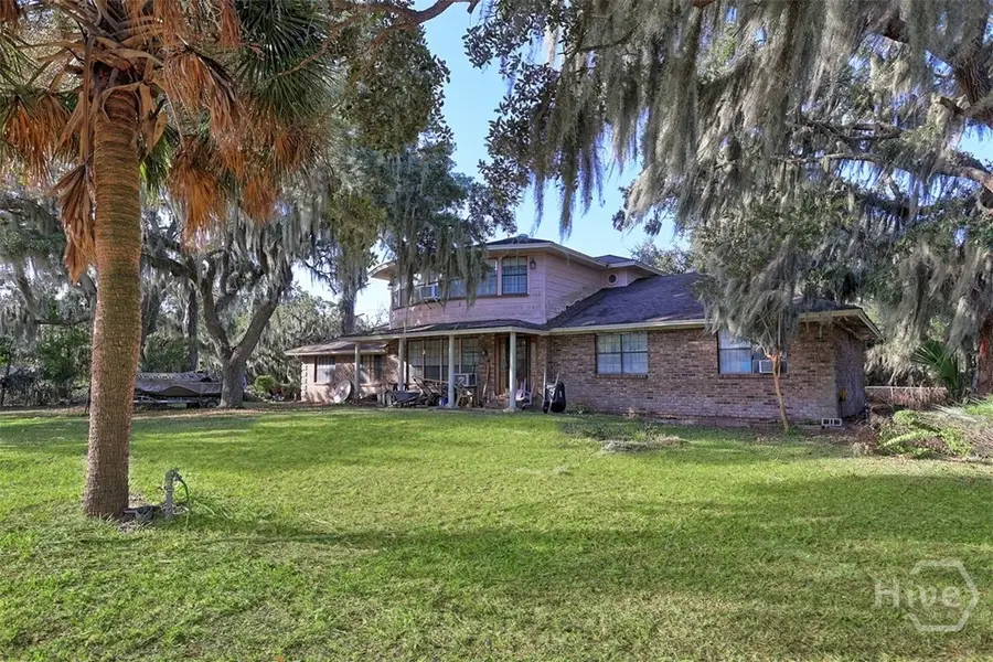 302 E Point Drive, Savannah, GA 31410 - Image #2