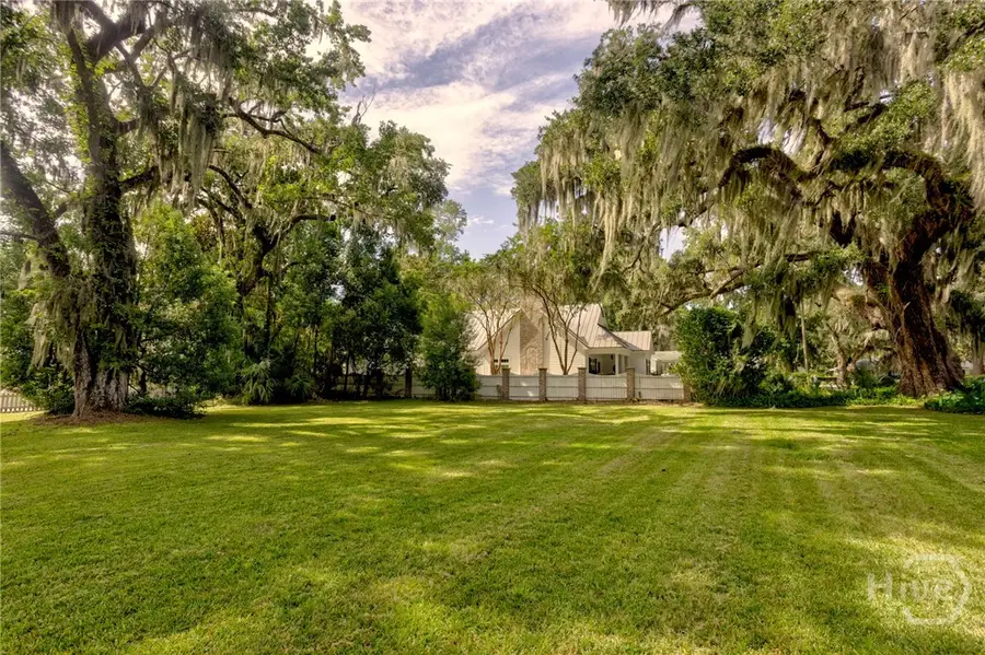 13 Saint Thomas Avenue, Savannah, GA 31406 - Image #3