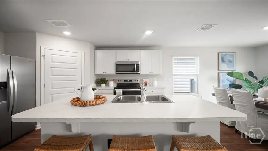 215 Lakeside Drive, Port Wentworth, GA 31407 - Image #3