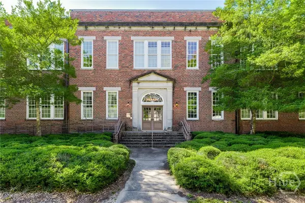 1835 Skidaway Road #204, Savannah, GA 31404