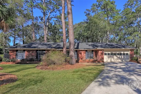 6 Leaning Oaks Court, Savannah, GA 31410