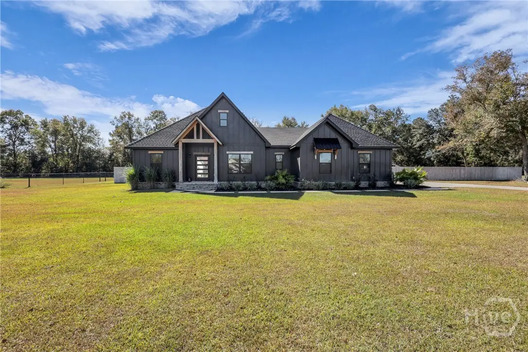 720 Kaitlyn Avenue, Odum, GA 31555 - Image #1