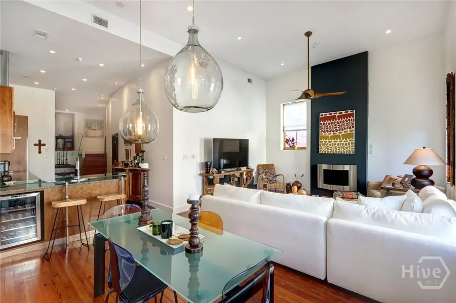 9 W York Street #306, Savannah, GA 31401 - Image #2