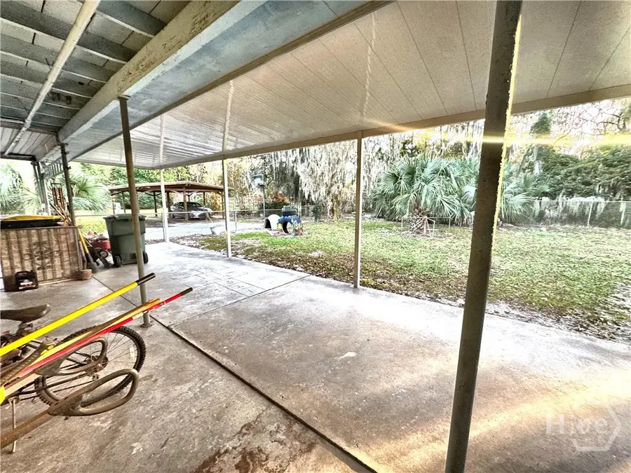 61 Saint Johns Avenue, Savannah, GA 31404 - Image #3