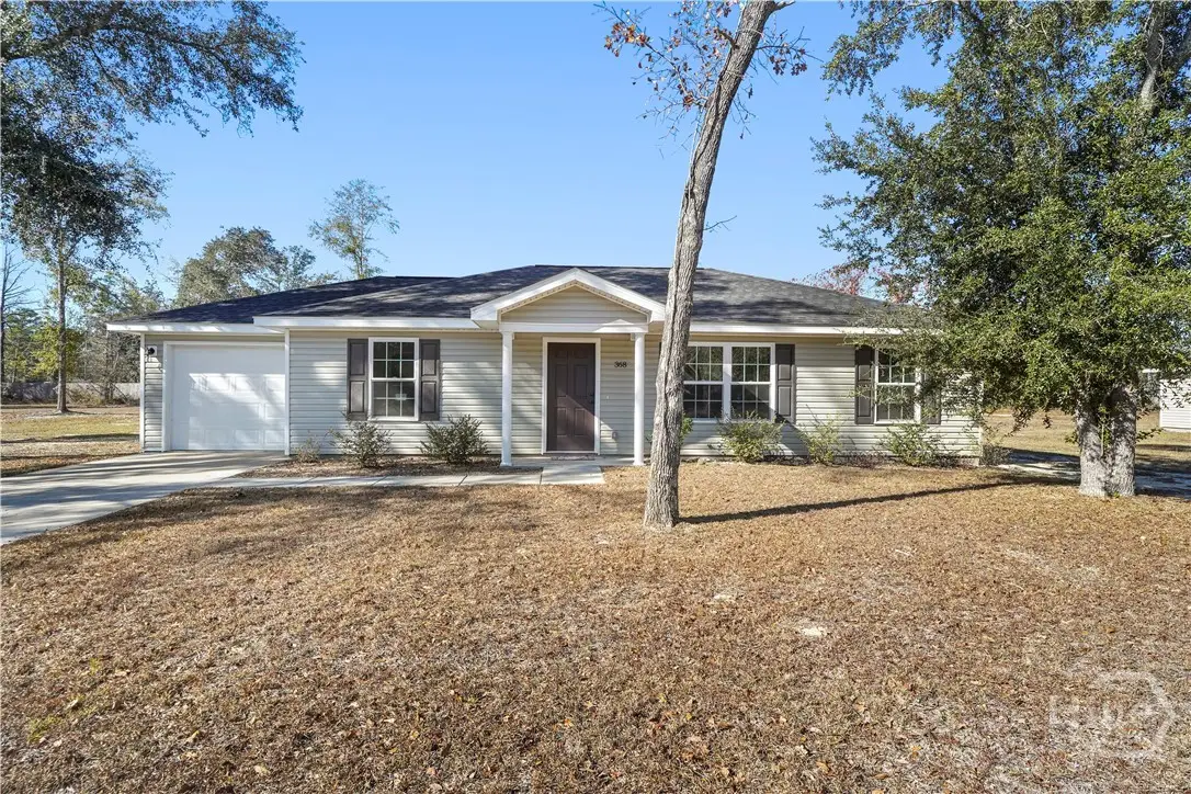 368 Whispering Pines Road, Jesup, GA 31545 - Image #1