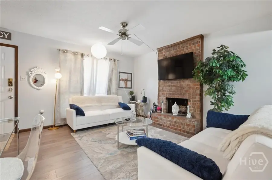 2220 E Victory Drive #6, Savannah, GA 31404 - Image #3