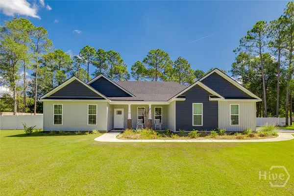 200 W Melody Drive, Jesup, GA 31545