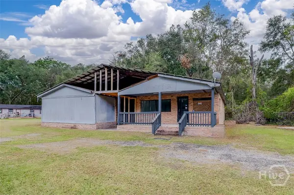 667 Godfrey Road Se, Allenhurst, GA 31301