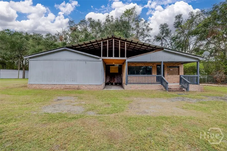 667 Godfrey Road Se, Allenhurst, GA 31301 - Image #2