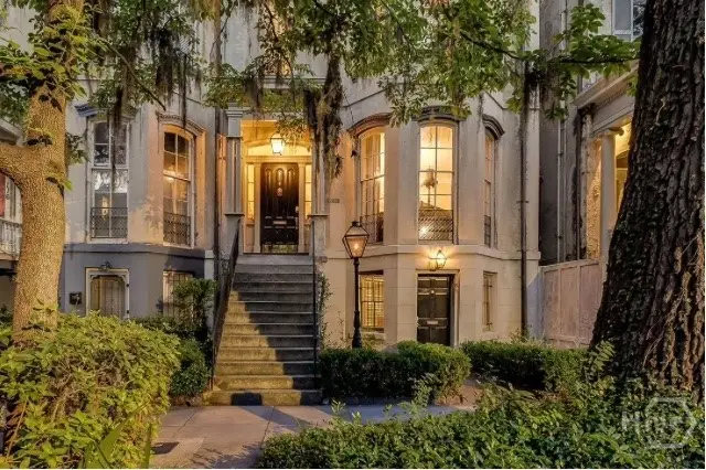 118 E Gaston Street, Savannah, GA 31401 - Image #2