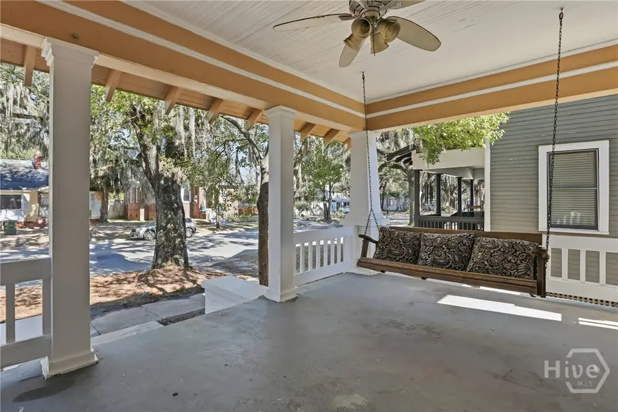 647 E 37th Street, Savannah, GA 31401 - Image #2
