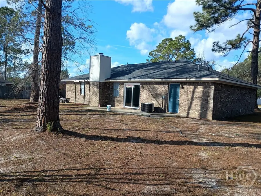 2324 Suttle Court, Hinesville, GA 31313 - Image #2