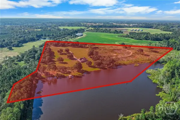 498 Walter L Dasher Road, Glennville, GA 30427