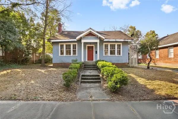 221 E 49th Street, Savannah, GA 31405