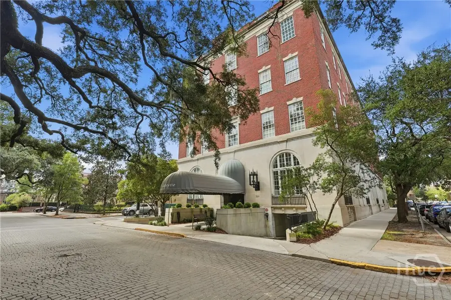 321 Abercorn Street #406, Savannah, GA 31401 - Image #3